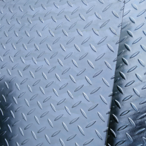 hot dip galvanized checkered plate