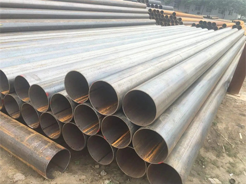 seamless pipes welded pipes