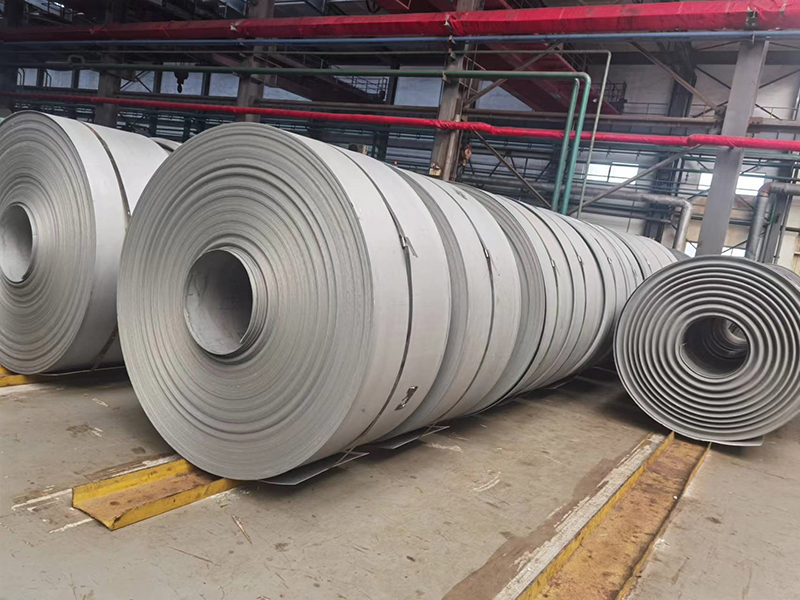 oiled steel coils1